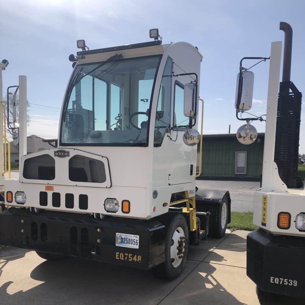 Used Autocar terminal tractor